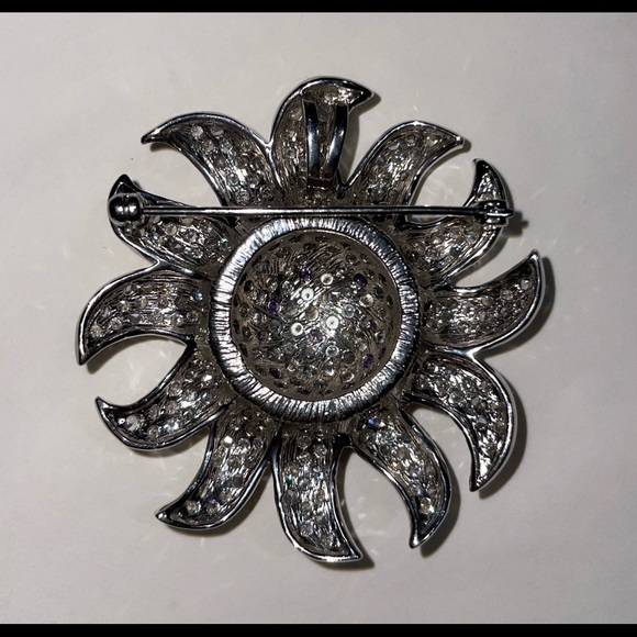 Vintage Sun Gem Brooch - Picture 2 of 2